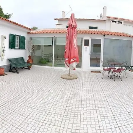 بيت ضيافة Casinha Na Praia *
